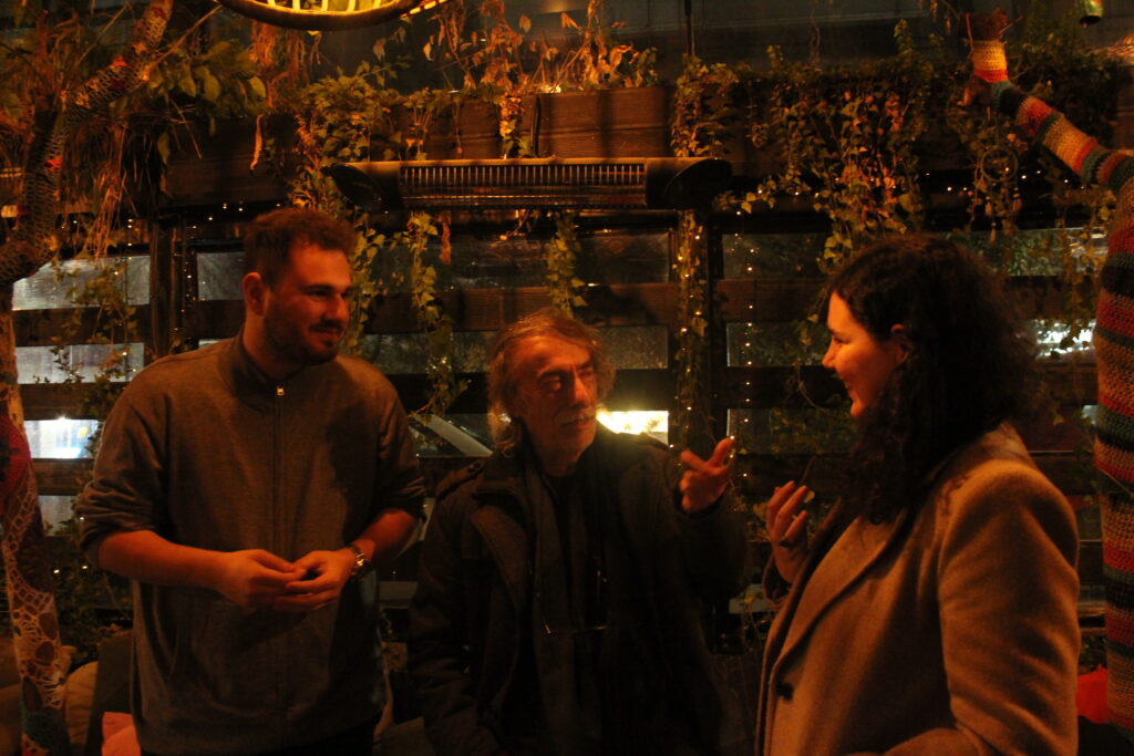 Βασίλης Κατσικονούρης